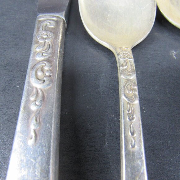 1881 Rogers Oneida Ltd Vinland Satin Stainless Flatware 1 Knife 2 Spoon 1 Fork - Picture 7 of 8